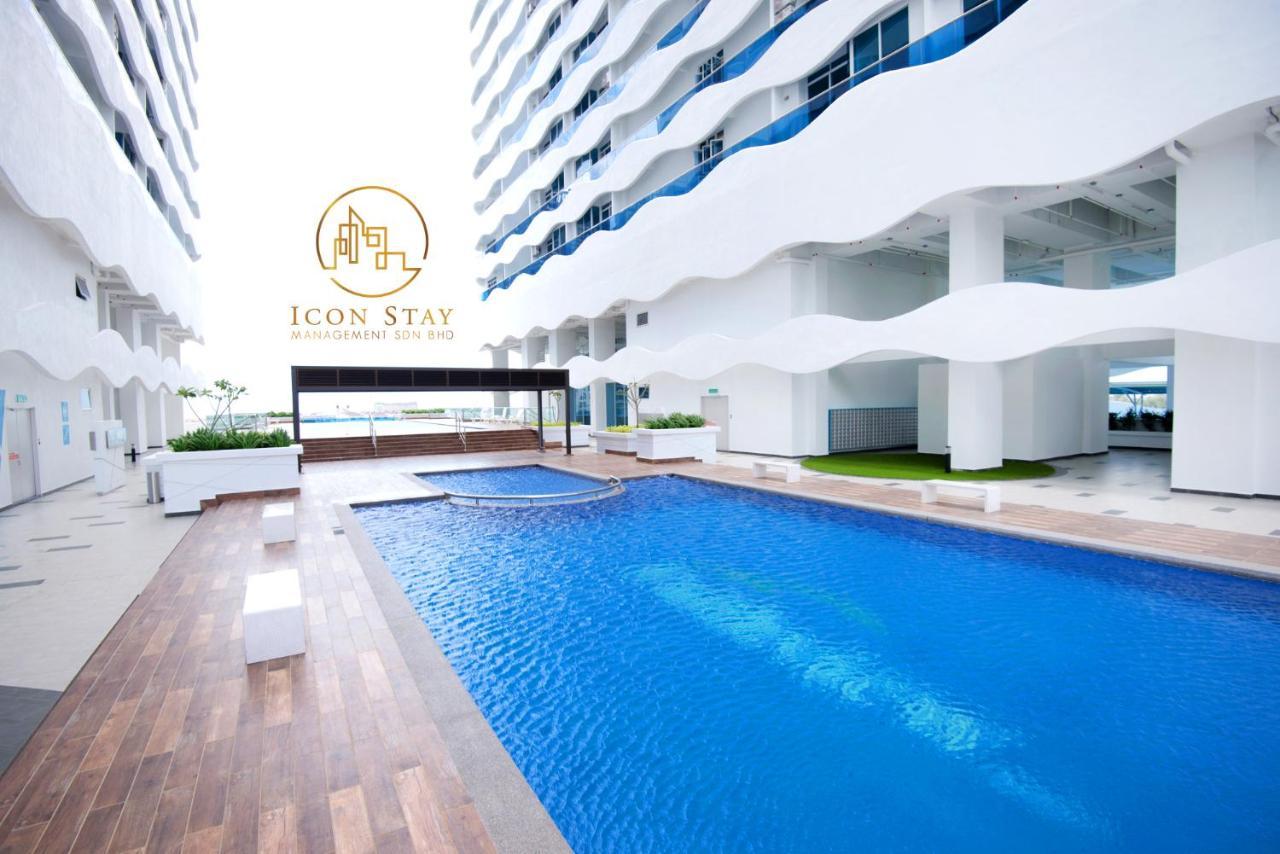 The Wave Residence Melaka Exterior photo