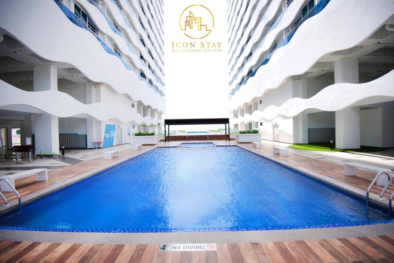 The Wave Residence Melaka Exterior photo